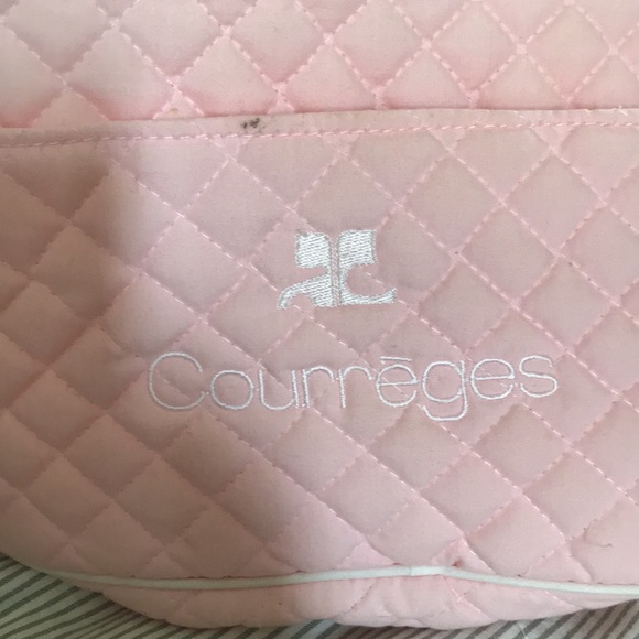 Vintage quilted Courreges cosmetic/toiletry bag! - Picture 7 of 13
